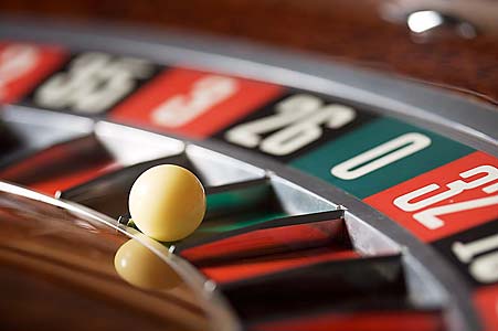 casino roulette slot machine gaming online
